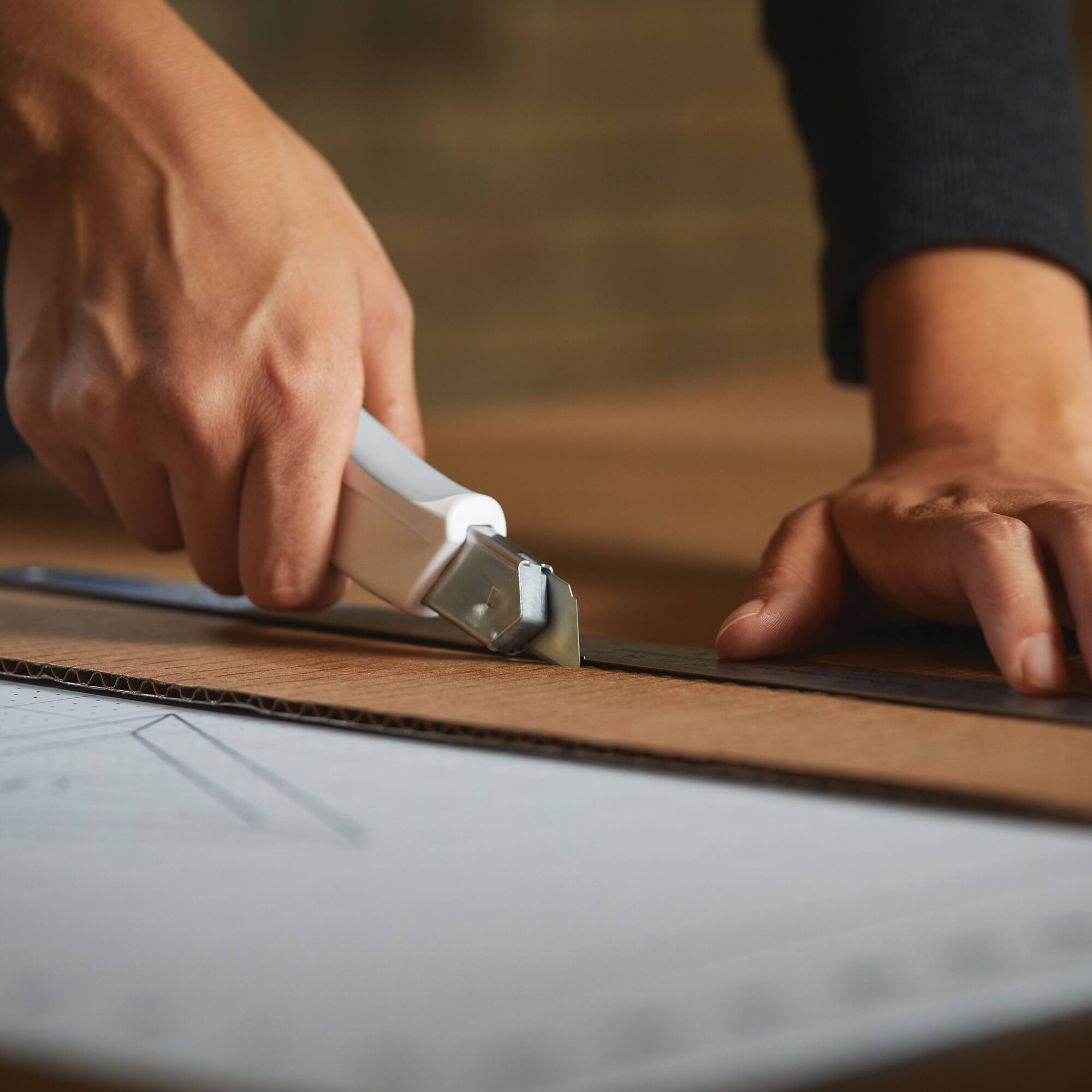6 Pack: Fiskars® 18mm Snap-Off Utility Knife